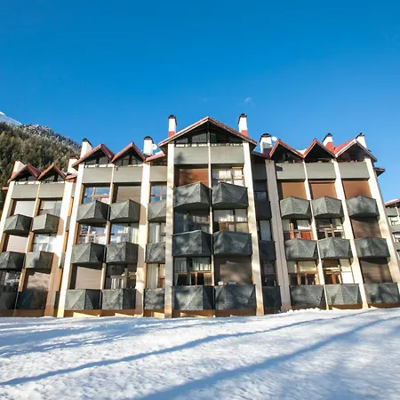 Grand Roc - Campanules 506 - Happy * Chamonix