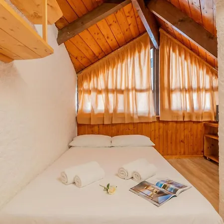 Résidence Grand Roc - Campanules 506 - Happy Rentals Chamonix